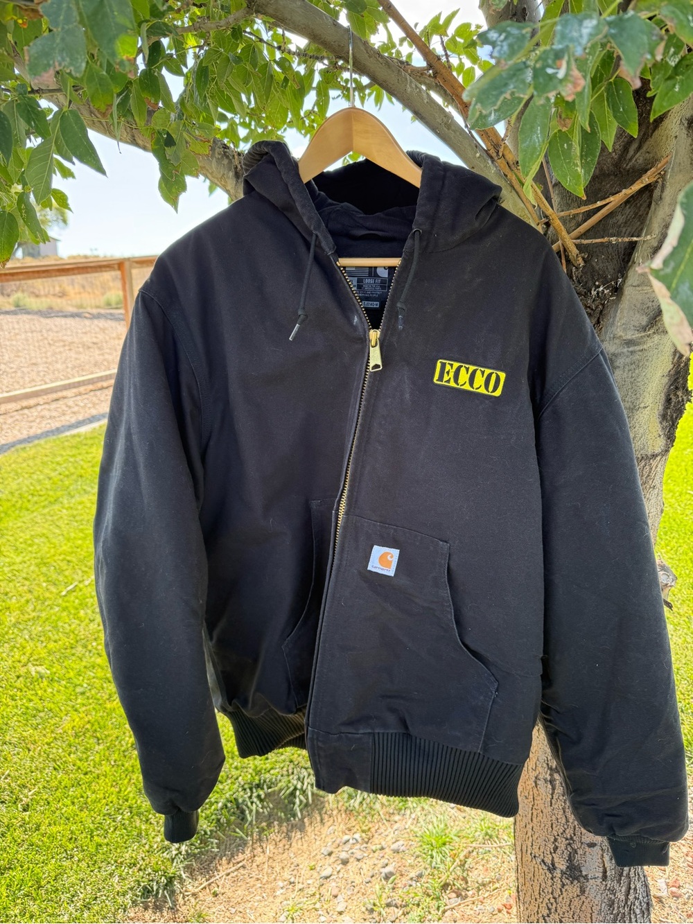Carhartt 0J0140-M J140 Size XL Hooded Canvas Work Coat Union Made In USA.